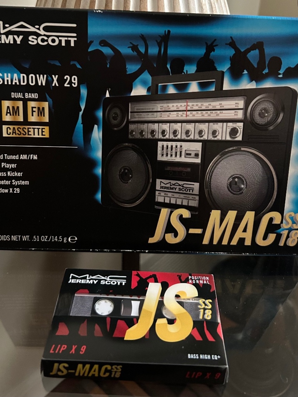 MAC Jeremy Scott eye shadow palette/ lip cassette palette